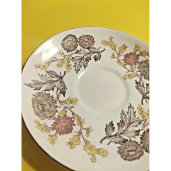 WEDGWOOD TEA CUP AND SAUCER - "LICHFIELD" - BONE CHINA - ENGLAND - Picture 9 of 11